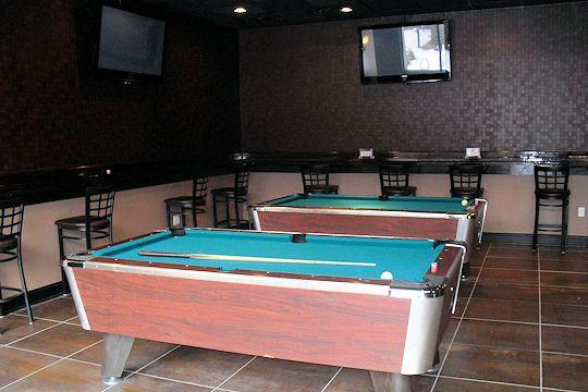 Causeway Bay Hotel Lansing Esterno foto