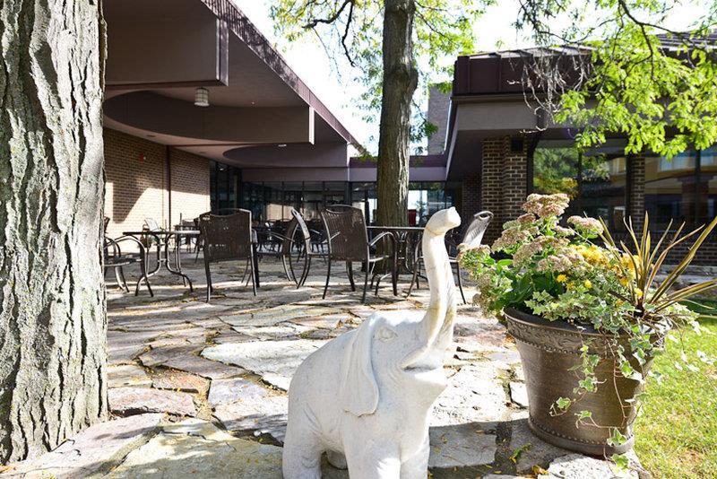 Causeway Bay Hotel Lansing Ristorante foto